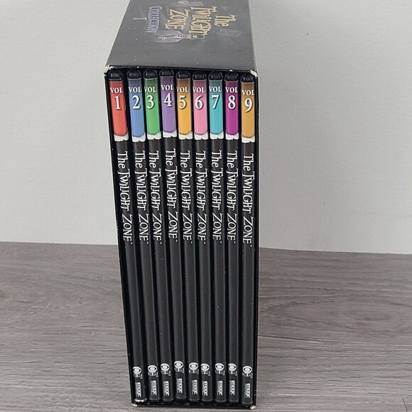 The Twilight Zone Collection 1 DVD Disc Set Volume 1-9 CBS DVD - Picture 2 of 5